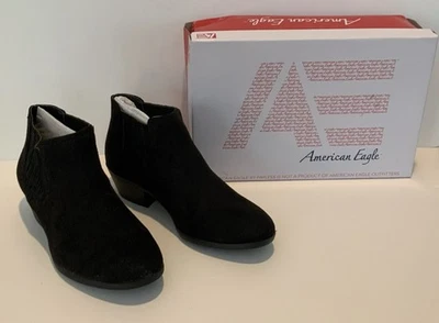 American Eagle Women's Black Faux Suede Ankle Boots Size 7 1/2 Wide New - Image 1 of 4