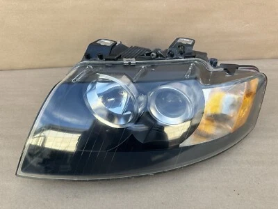 Conjunto de faros HID de xenón del lado izquierdo del conductor OEM AUDI A4 S4 RS4 2003-2005 Foto 1 de 4