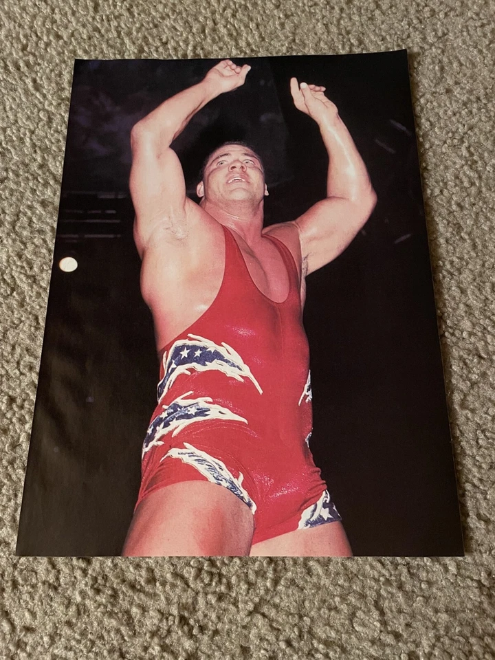 Vintage KURT ANGLE WWE Wrestling Pinup Photo Magazine Clipping 2001 WWF - Image 1 of 1
