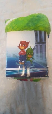 Manta de microfibra de felpa PJ Masks "Dynamic Character" 62" x 90" Foto 1 de 2