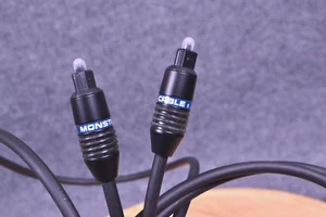 Monster Fiber Optic Digital Interlink Lightspeed 100 2M 6.6ft Toslink Cable Low - Picture 1 of 9