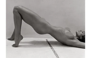 CINDY CRAWFORD (Teile nur für eBay abgedeckt) 90er klassisches POSTER 24 X 36 Zoll - Bild 1 von 2