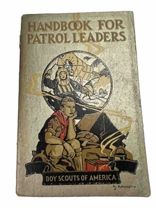 BSA Handbook for Patrol Leaders Paperback 12th Printing March 1943 Silver BS-918 - Picture 1 of 8