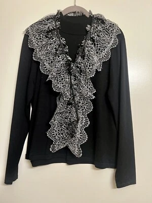Lace Collar by  Designer Babette Detachable Dramatic addition to any outfit - Image 1 of 4