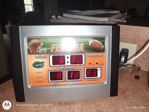 Vintage Florida Gators Football Scoreboard Wall Tells Time, Calendar, Temperate Cover