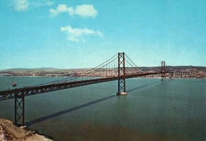 Bridge 25 De Abril Seen Fom Almada Portugal Postcard - Picture 1 of 2