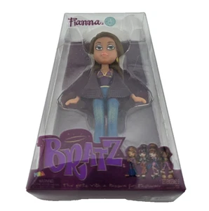 Mini Bratz Series 3 Fianna Formal Funk Collectible Figure Fashion Girl Doll NEW - Picture 1 of 3