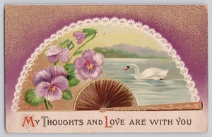 Antike geprägte Postkarte Stiefmütterchen Schwan Meine Gedanken und Liebe sind bei dir - Bild 1 von 3