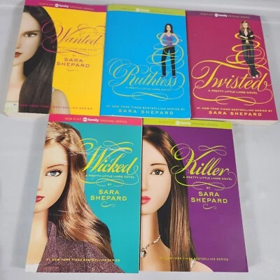 Pretty Little Liars Series Lot 5 Softcover Books Sara Shepard Wanted Twisted Foto 1 de 4