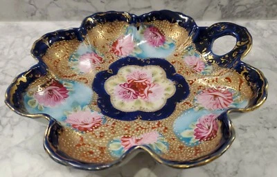 Plato para servir porcelana festoneada Nippon vintage, flores rosas, detalles extensos Foto 1 de 4