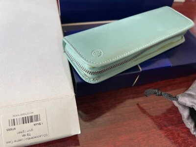 Estuche para bolígrafos Pelikan 2 de cuero verde TG181 Foto 1 de 4