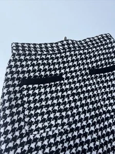 Ladies Skirt Marks And Spencer’s Black Wool Short - Picture 1 of 7