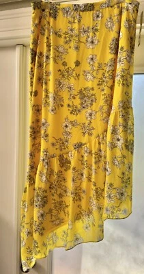 Giani Bini Skirt, NWT, Large, MSRP $129, Yellow Floral Print Called Bright Eyed - Image 1 of 2