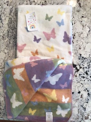 DOCOFIL "BUTTERFLIES" OVERSIZED REVERSIBLE THROW 51 by 67" FINE LINENS  PORTUGAL - Image 1 of 4