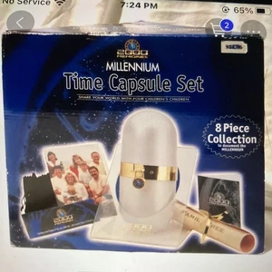 Vintage 1999 Millennium Y2K Memories Time Capsule - Bild 1 von 8