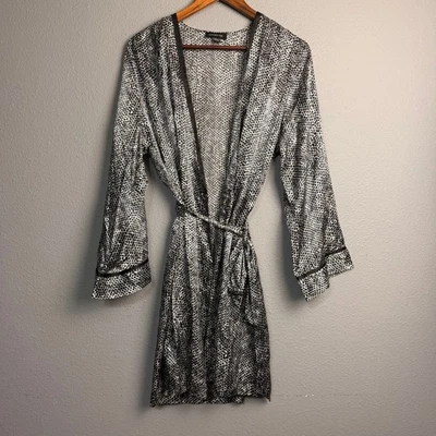 Jones New York Mujer L XL Negro Blanco Estampado Serpiente Kimono Bata Ropa de Salón Foto 1 de 4