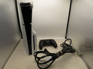 PS5 Slim Disc CFI-2015 + Schwarz Controller & HDMI/AV Kabel (TDY029826) - Bild 1 von 12