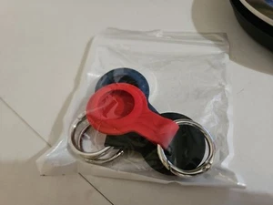 Funda Silicona AirTag para AirTag 2021 con Llavero Soporte Air Tag Paquete de 4 - Imagen 1 de 4