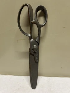 Vtg SUPRREME Taylor’s Cast Metal Shears Professional Heavy Duty Fabric Scissors - Picture 1 of 12