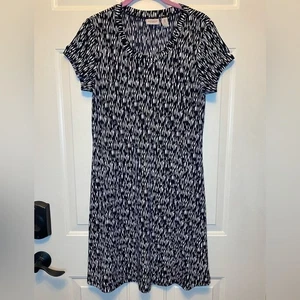 Chico's Easywear schwarz & weiß Print Stretch A-Linie Minikleid Größe 0 (S oder 4) - Bild 1 von 11
