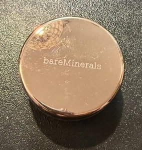 bareMinerals First Rose 0,85 g / 0,03 Oz - Bild 1 von 2