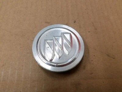 Оригинальный матовый центральный колпак Buick 2004-2017 Allure LaCrosse Lucerne Regal 9593169 - Изображение 1 из 2