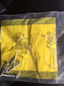 (3) VALANCE CLIPS FOR HUNTER DOUGLAS WOOD / EVERWOOD BLINDS - Picture 1 of 2