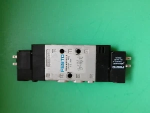 Magnetventil Festo CPE14-M1BH-5J-1/8 196939 - gebraucht, guter Zustand - Picture 1 of 2