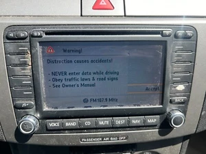 2006 Volkswagen VW Passat Radio CD Sat Nav Factory Navigation Free Ship OC - Picture 1 of 5