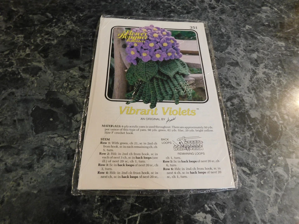 Flower Bouquet Potholders #351 by Annie's Attic - Image 1 of 1