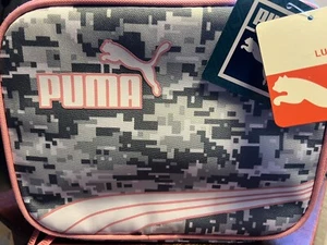 Neu mit Etikett Retro Puma Brotdose Digi Camouflage rosa und grau weicher Reißverschluss - Bild 1 von 10