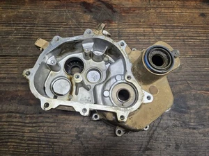 2008 - 2014 Polaris RZR 800s 800 S Transmission Transfer Gear Case Center - Picture 1 of 2