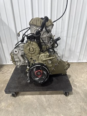 18-24 DUCATI PANIGALE V4 ENGINE MOTOR #2653 - Image 1 of 4
