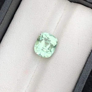 Natural Mint Green Tourmaline Faceted Cushion Gemstone For Jewelry 4.19 Carat - Picture 1 of 3