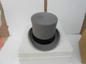 Scott & Co ~ Sombrero de copa de seda para dama ~ Gris plateado ~ Banda negra - Imagen 1 de 12