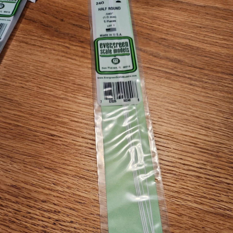 240 Half Round .040" (5) Evgu0240 Evergreen Scale Models