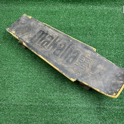 Monopatín de colección Makaha EE. UU. plástico 22" con camiones y ruedas originales ruedan bien Foto 1 de 4