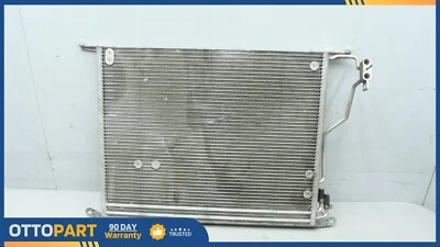 Condensador de aire acondicionado radiador de refrigeración del motor Mercedes SL500 2003-2006 OEM A220-500-08-54 Foto 1 de 4