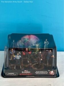 Disney's Marvel Doctor Strange Multiverse of Madness Deluxe Figure Play Set