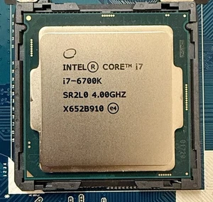 INTEL CORE I7-6700K 4-Core 4.00GHZ CPU SKYLAKE-S SOCKET LGA 1151 SR2L0 i7 6700K - Foto 1 di 1