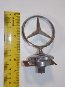 Vtg Mercedes Benz W114 W115 Car Vehicle Hood Ornament Emblem Logo KAu 2911/2 - Picture 1 of 7