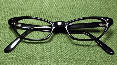 Vintage Graceline Gloss Black Cats Eye Glasses Frames Retro MCM 46 / 20 - Image 1 of 4