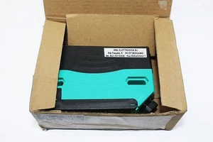 PEPPERL+FUCHS VISOLUX SL25-T PHOTOELECTRIC SENSOR / VISOLUX SL25-T - Picture 1 of 6