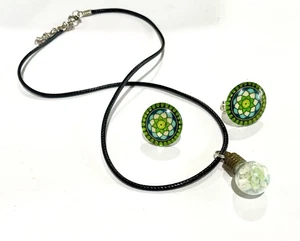 GLOW in the DARK Jewellery Set Light Bulb Pendant Necklace & Mandala earings. - Picture 1 of 5
