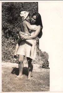 Israel Amiram Young Boy & Mother? Old Maziere Photo 1969 #1 - Imagen 1 de 3