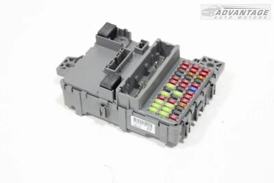 Honda Civic 2016-2020 cabina lado conductor izquierdo relé caja módulo unidad OEM Foto 1 de 4