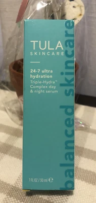 Nuevo en caja Tula Skincare 24-7 ultra hidratación triple hidratación día y noche suero 1 oz Foto 1 de 4