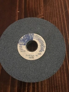 Old Stock Norton Grinding Wheel 6x1x1, 3A-60-L-6-V22 - Picture 1 of 3