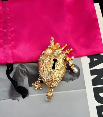 Broche corazón artístico diamante completo modelo pasarela gama alta Schiaparelli Foto 1 de 4