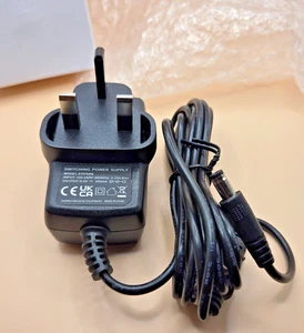 Schaltnetzteil Modell: EPPS8N Eingang:100-240V 50/60Hz Ausgang:9,0V 500mA - Bild 1 von 4